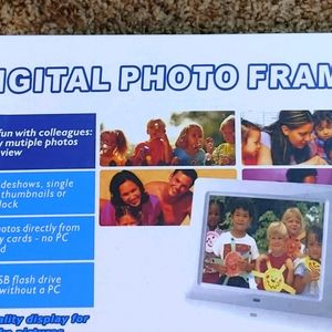 Digital Photo Frame